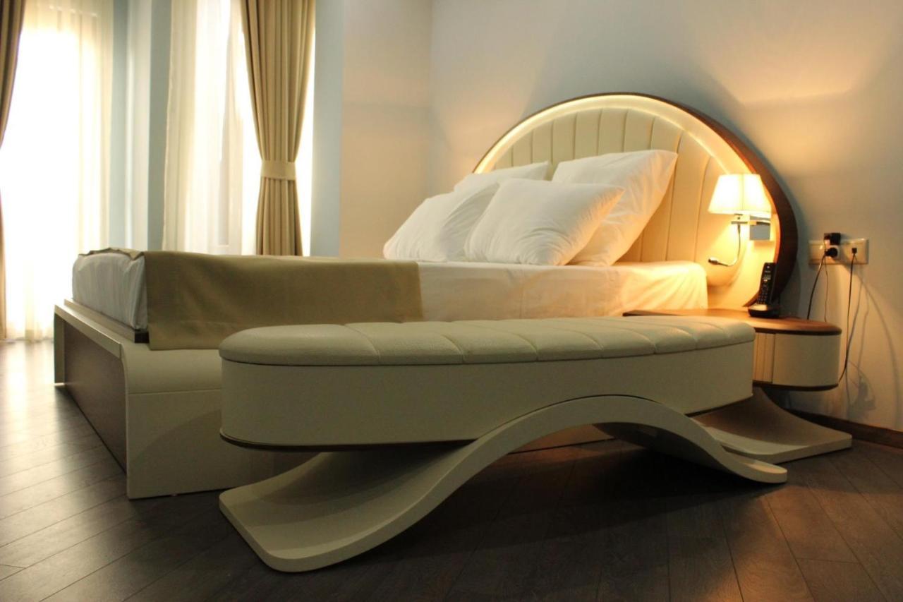 Отель Light Palace 3*